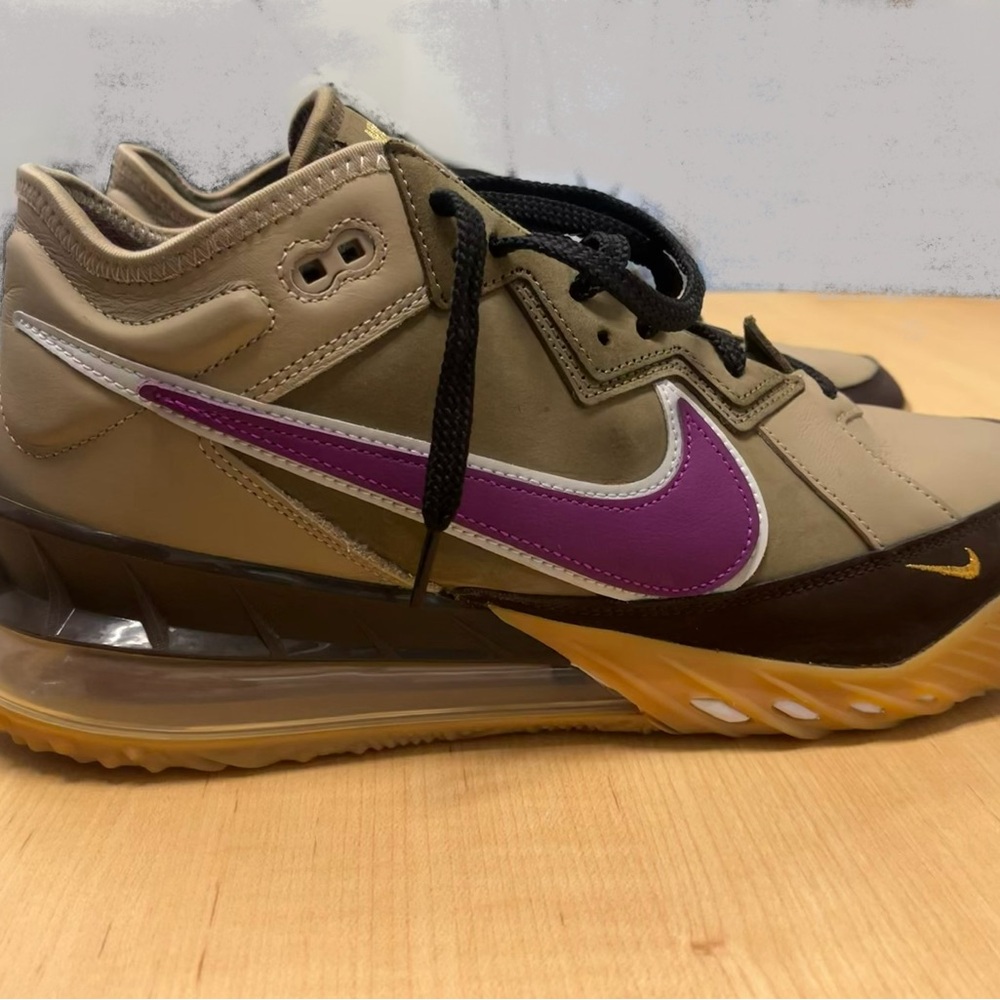 Size 13 - atmos x Nike LeBron 18 Low Viotech - Nearly New